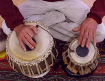 Jordi Rallo probando las tabla electrificadas. 